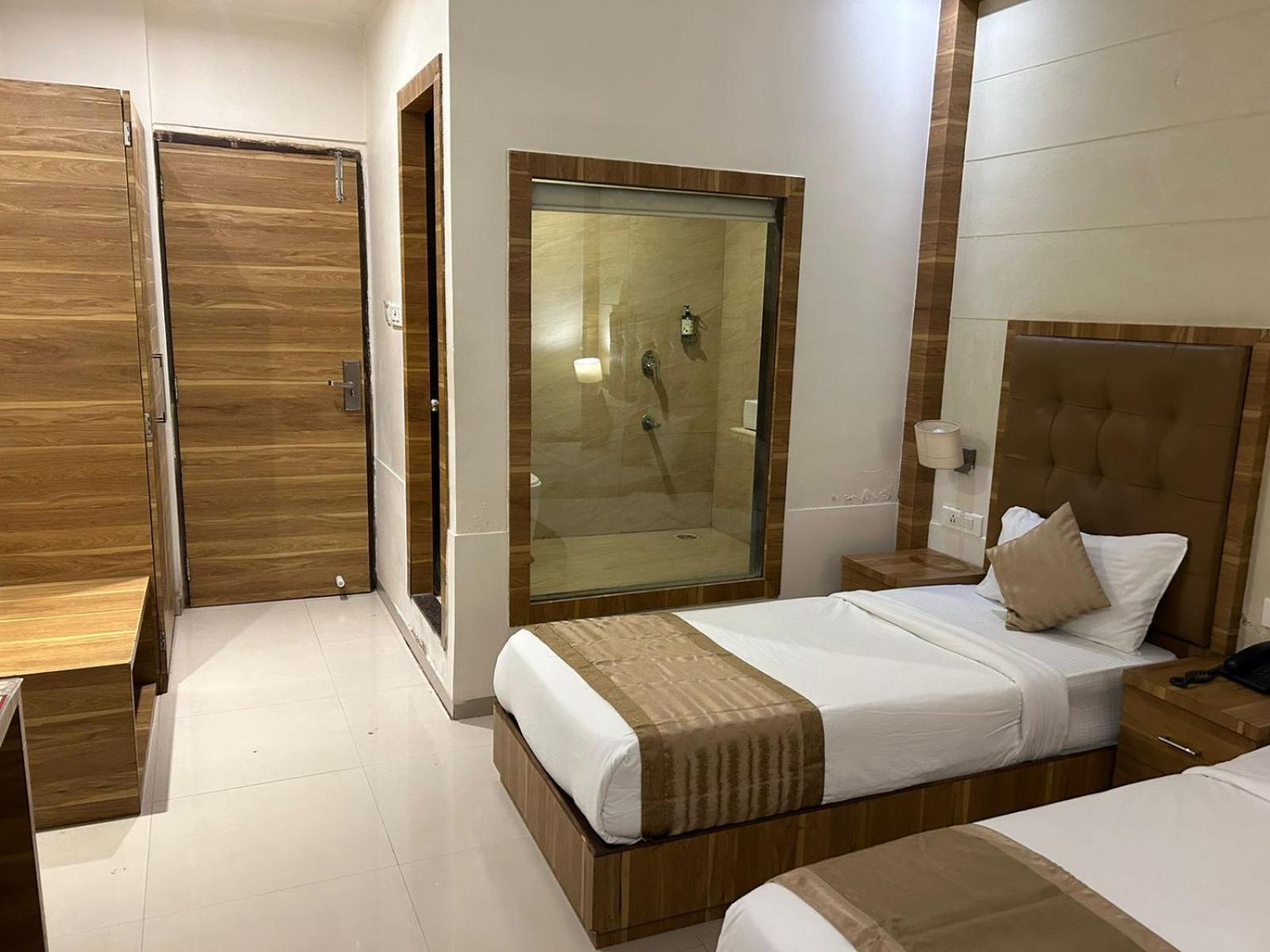 Hotel Bkc Mannat Mumbai Exterior foto